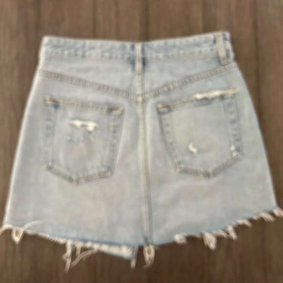 Agolde Criss Cross Asymmetrical Denim Mini Skirt. - Picture 4 of 10